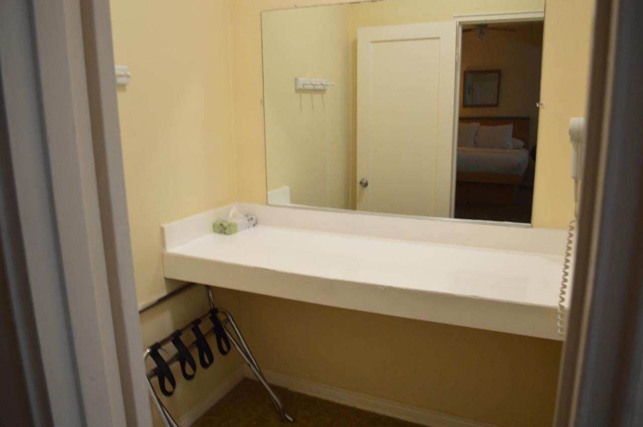 Island House South Beach (Adults Only) Маями Бийч Екстериор снимка